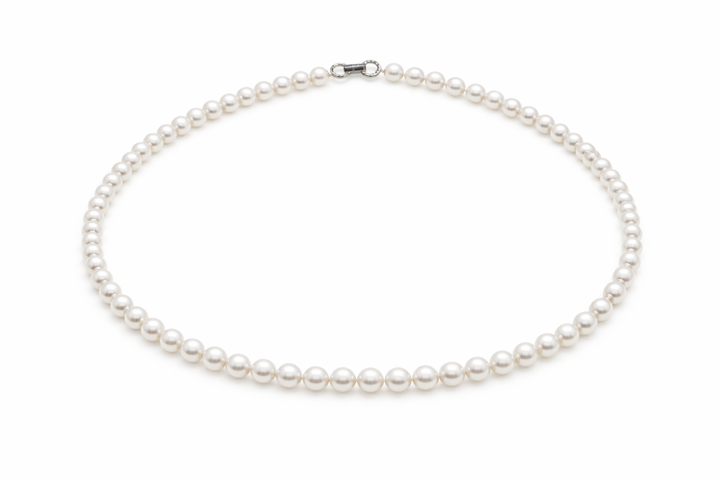 Quiet Statement Pearl Necklace