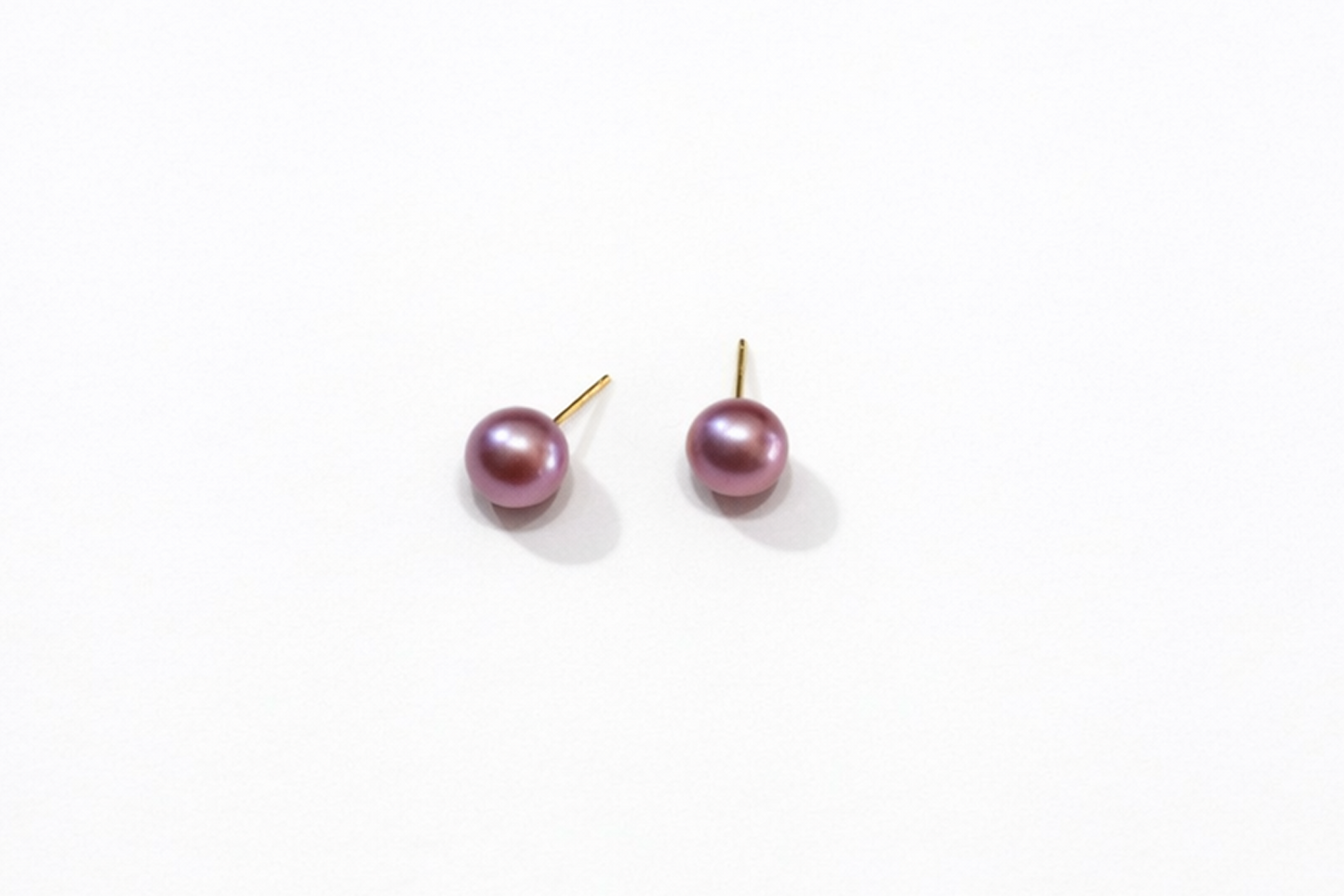Everyday Luster Pearl Studs (3 Colors)