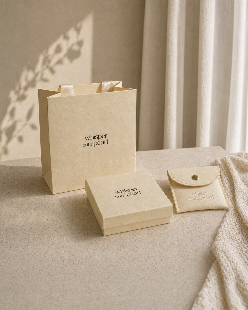 Baroque Pearl Silver Hoop Earrings (4:5)