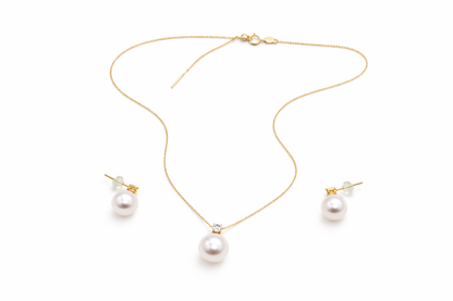 Luna Radiance pearl set styled — luxury pearl jewelry for special occasions