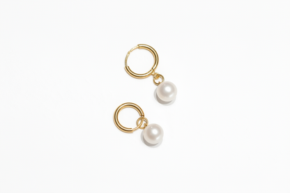Everyday pearl drop hoops detail — available in 7mm and 11mm pearl sizes