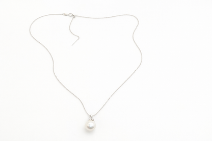 Still Whisper Pearl Pendant Necklace