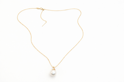 Still Whisper Pearl Pendant Necklace