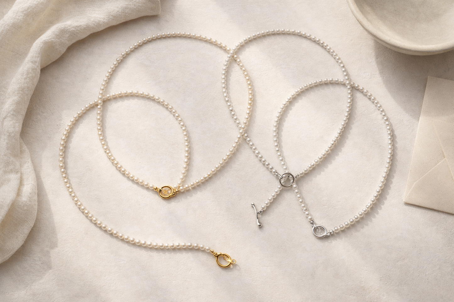 Soft Halo Pearl Necklace