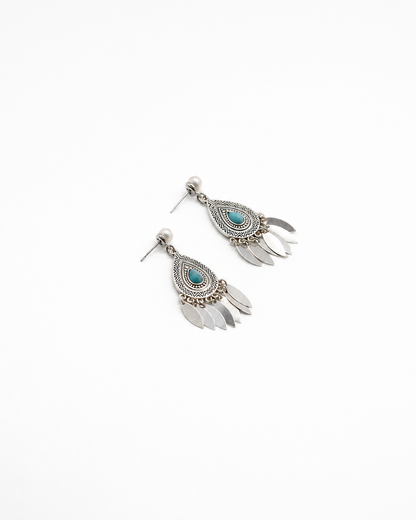 Pearl & Silver Deco Drop Earrings (4:5)