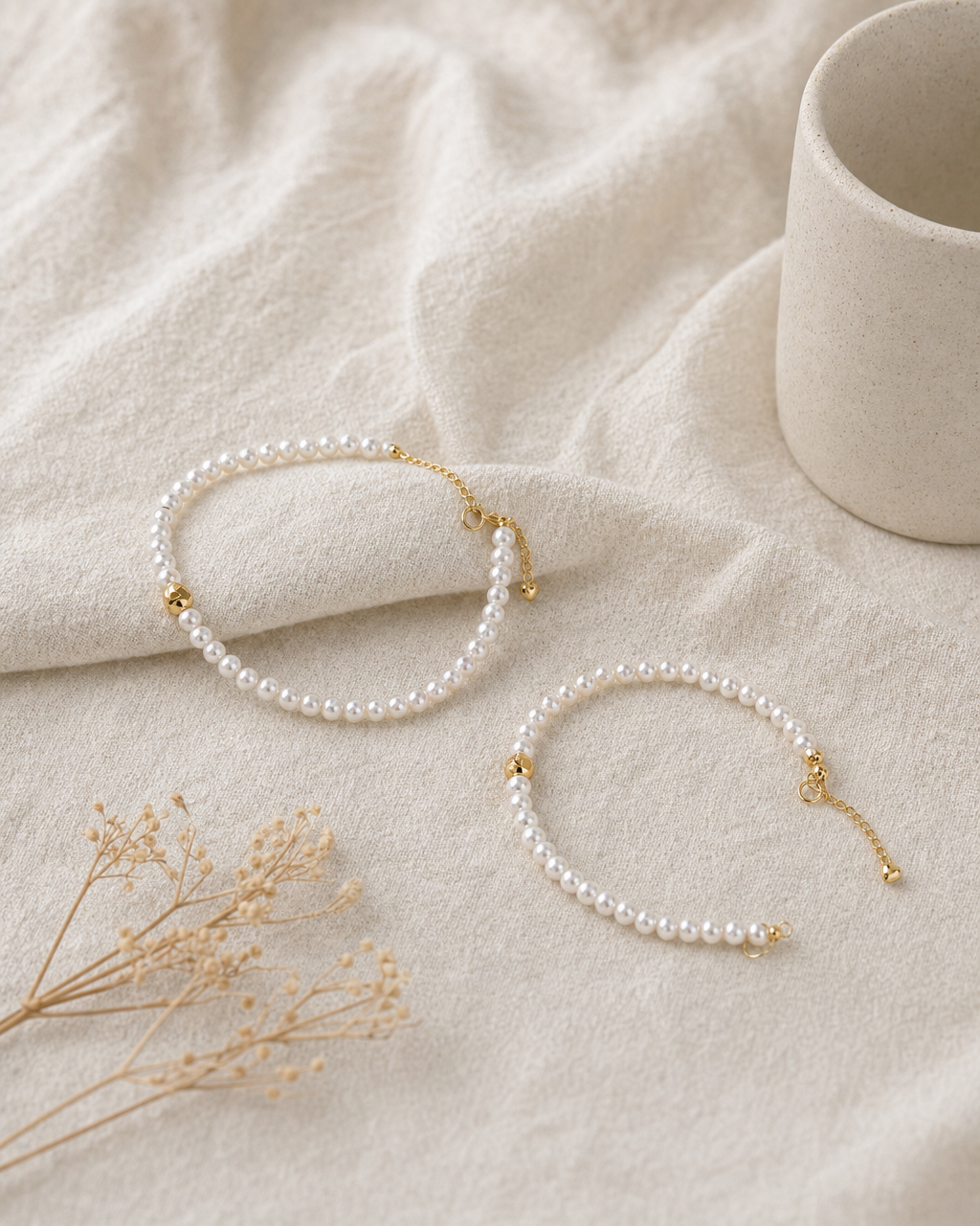 Everyday Pearl Bracelet — Mom & Daughter Matching (4:5)