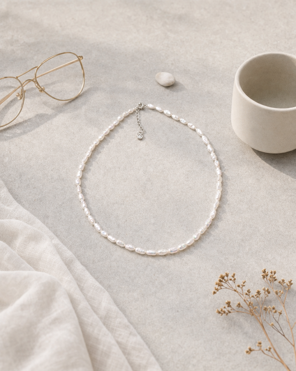 Soft Drift Necklace (Baroque White & Lavender Oval) (4:5)