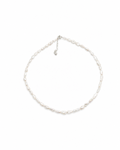 Soft Drift Necklace (Baroque White & Lavender Oval) (4:5)