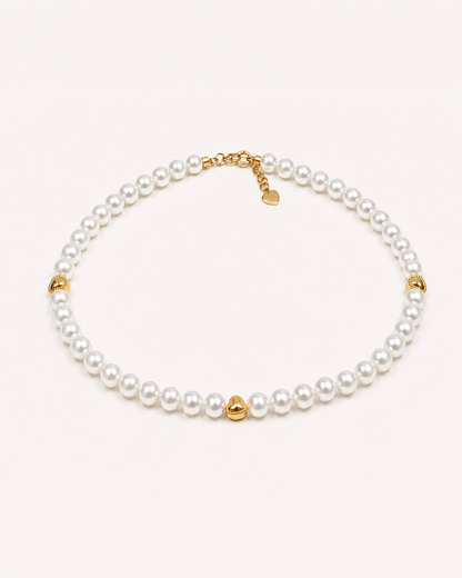 Gold Heart & Pearl Strand — Mom & Daughter Matching (4:5)